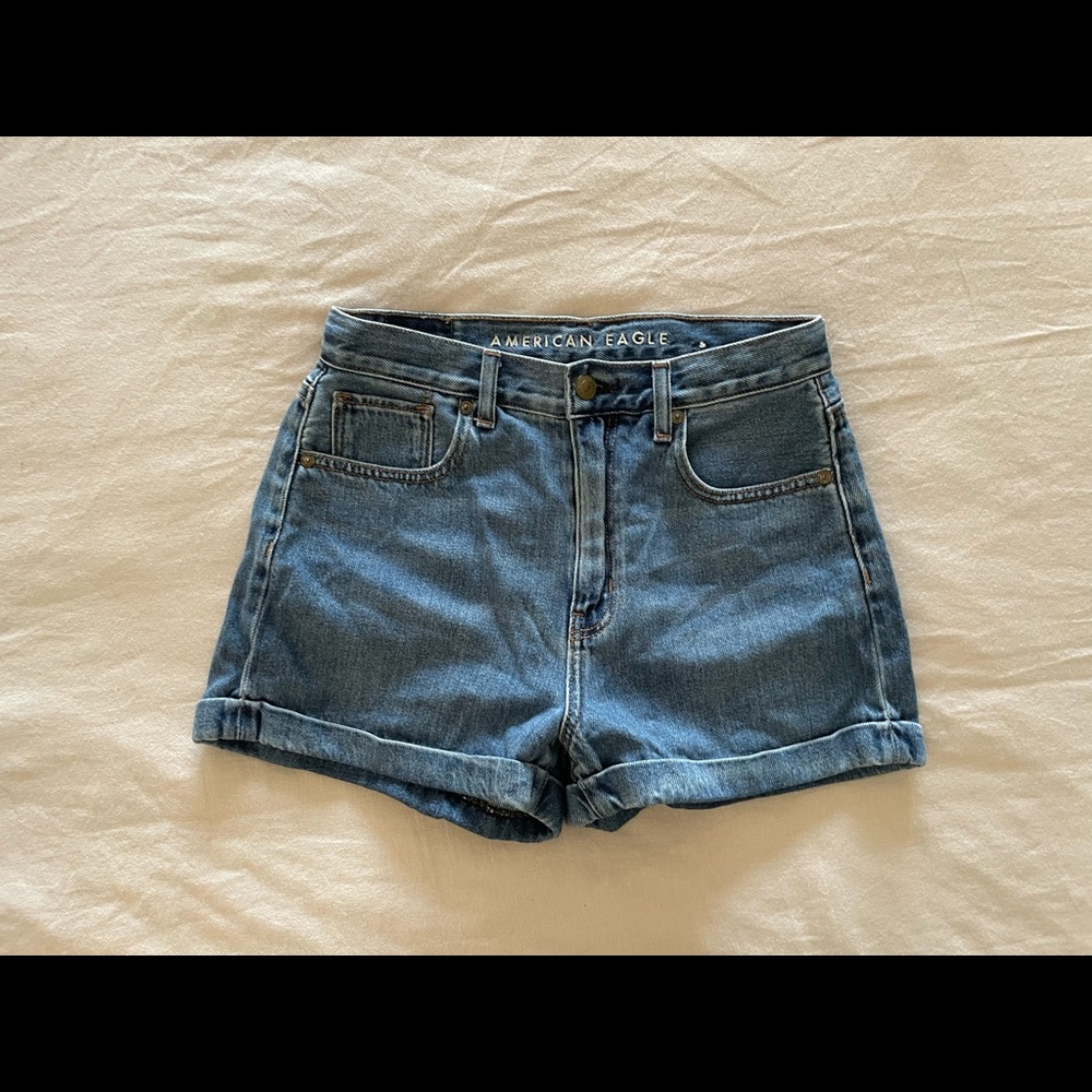 American eagle mom shorts